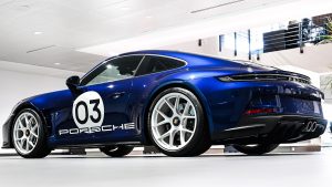 Porsche 911 ST