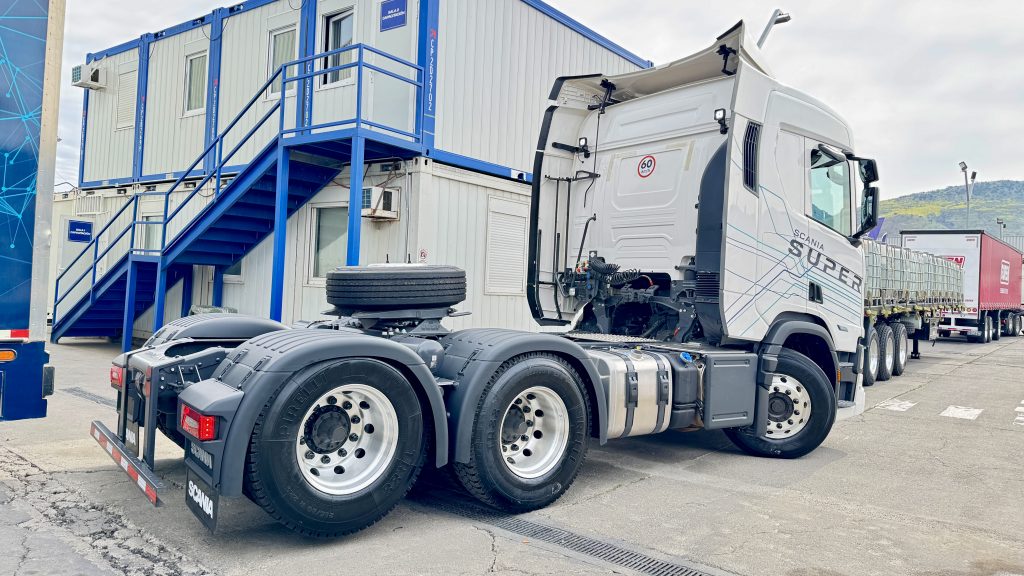 Scania Super