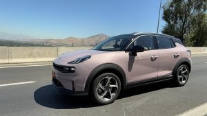 Lynk & Co 06