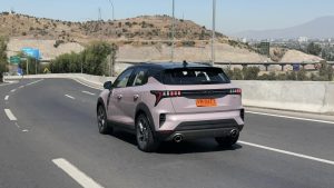 Lynk & Co 06