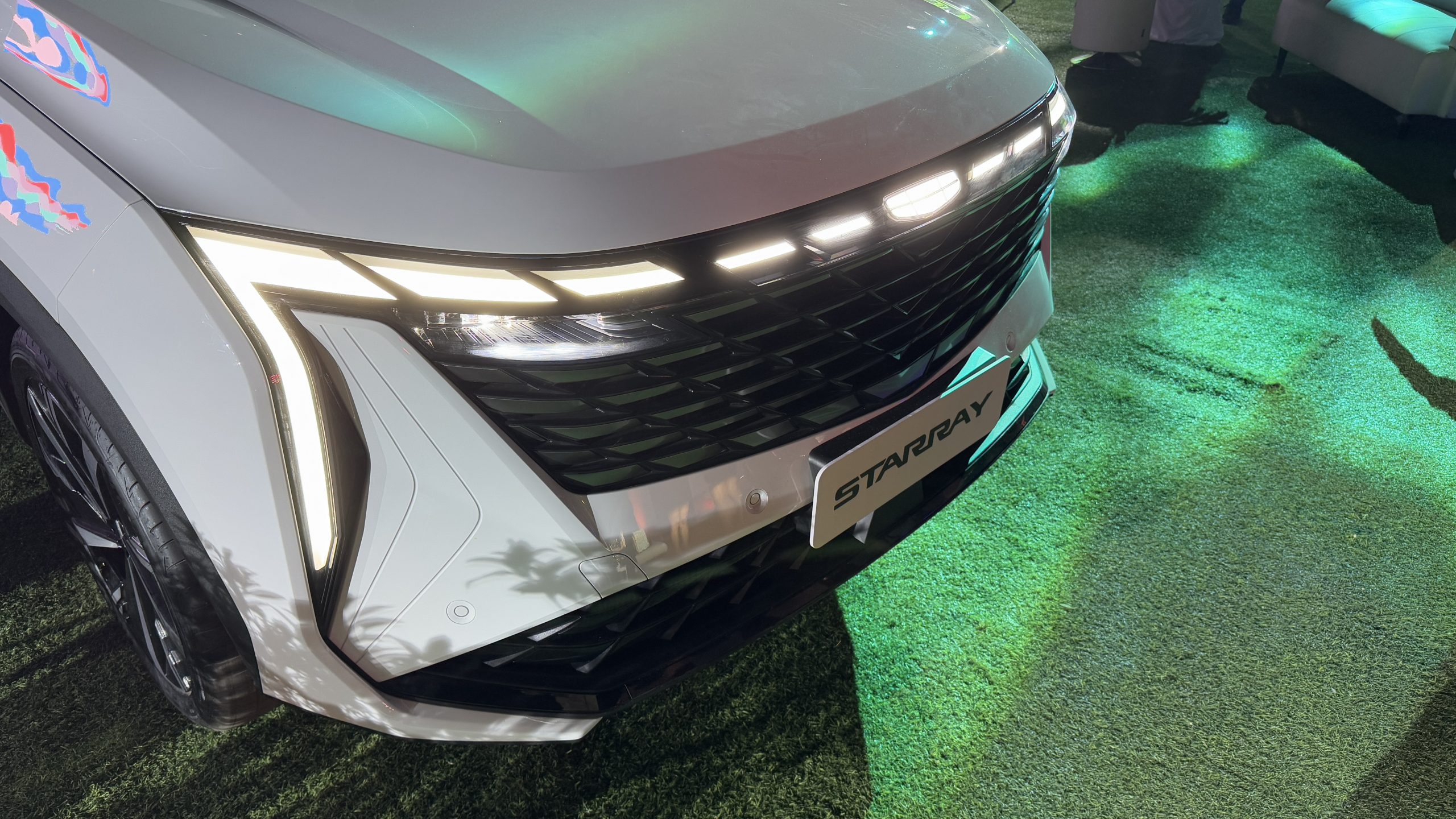 Geely inicia su nueva era con los lanzamientos de dos modelos