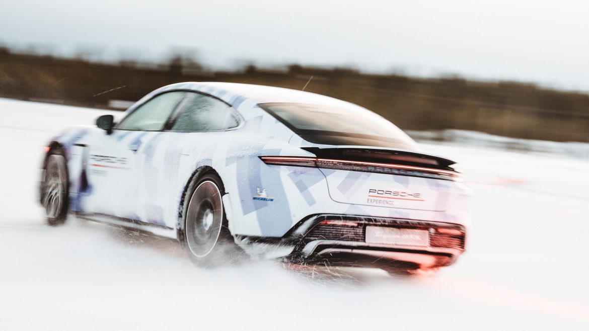 Porsche Taycan Récord Guinnes