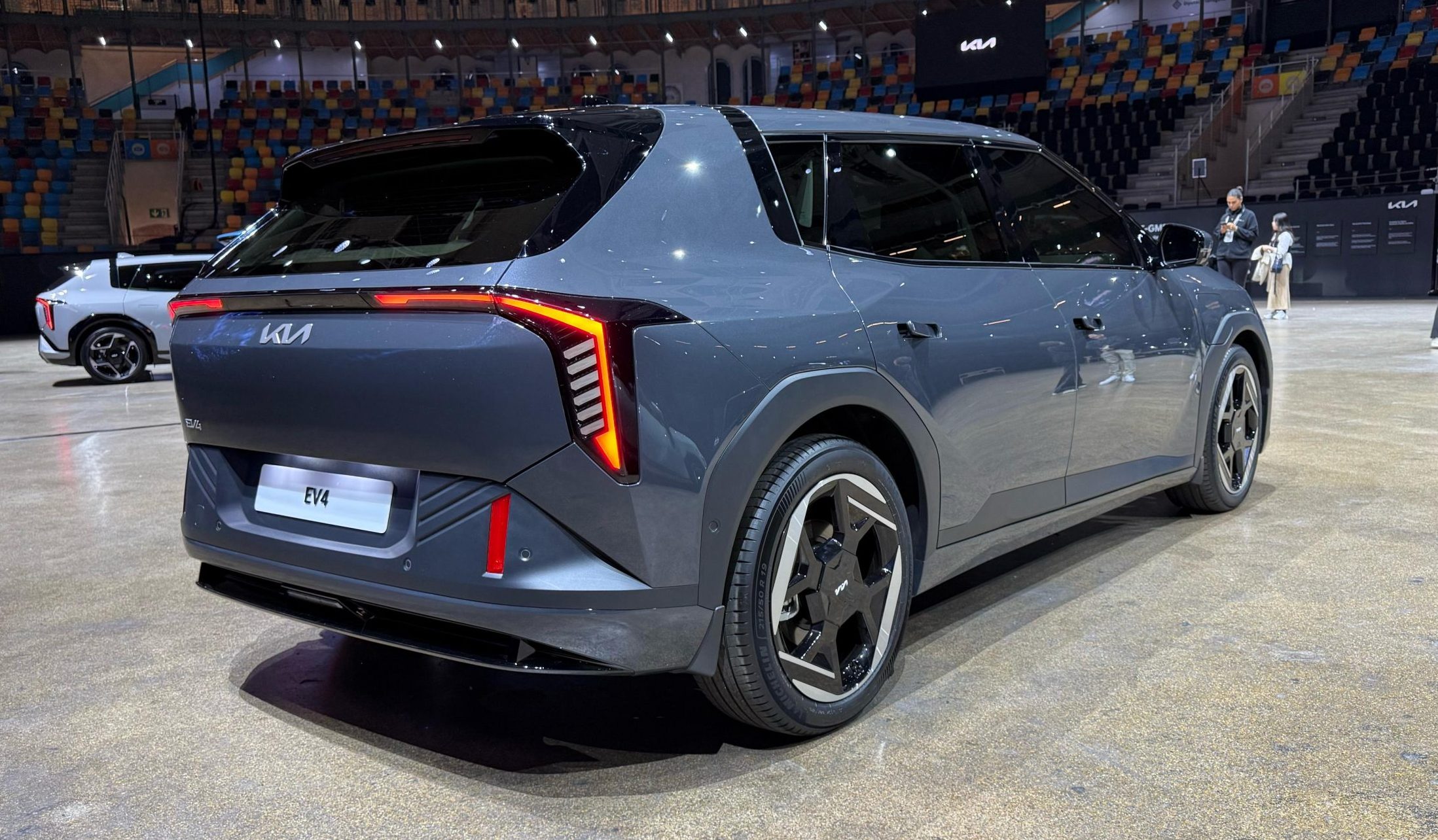 Kia EV4