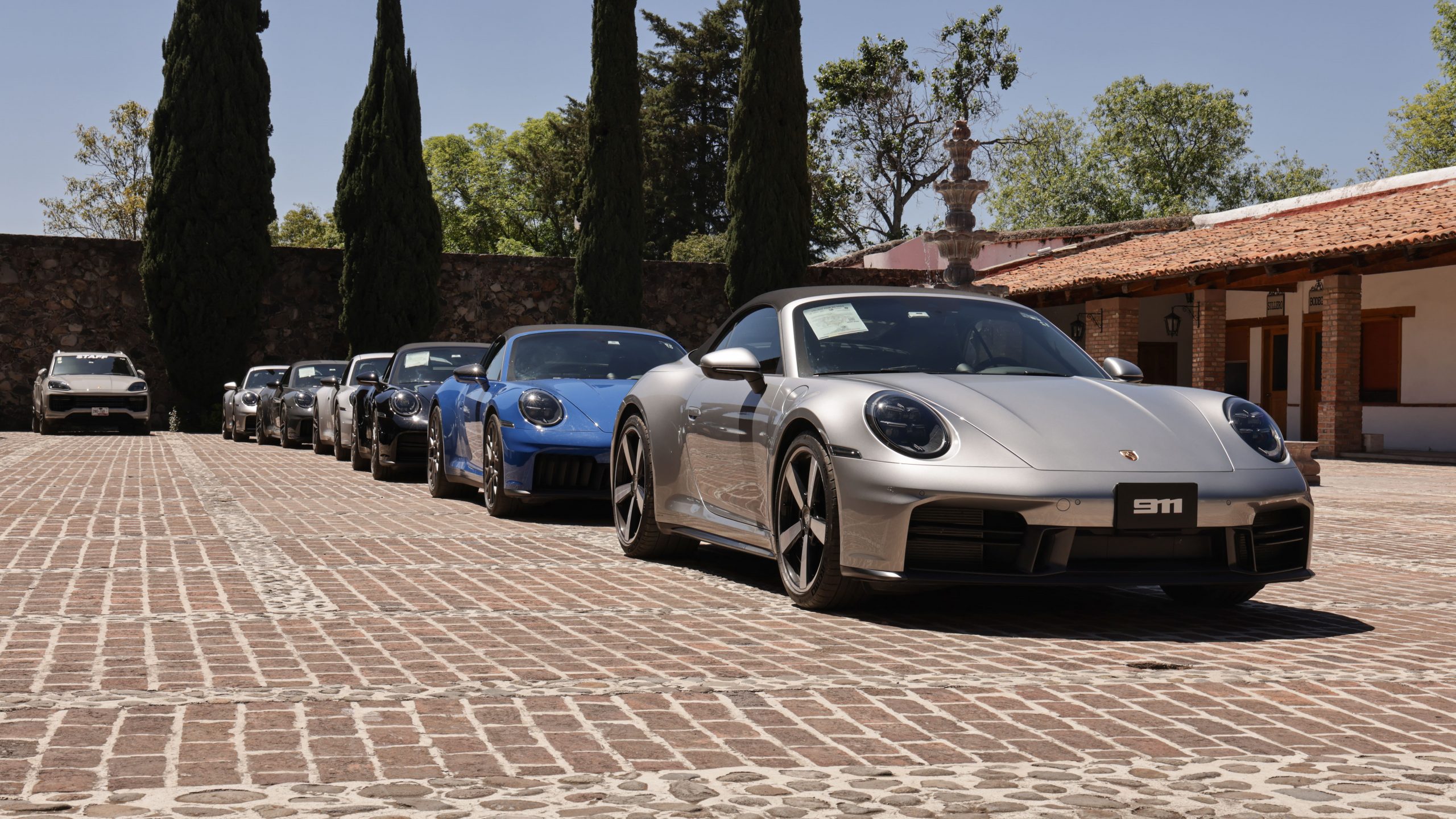 Porsche 911