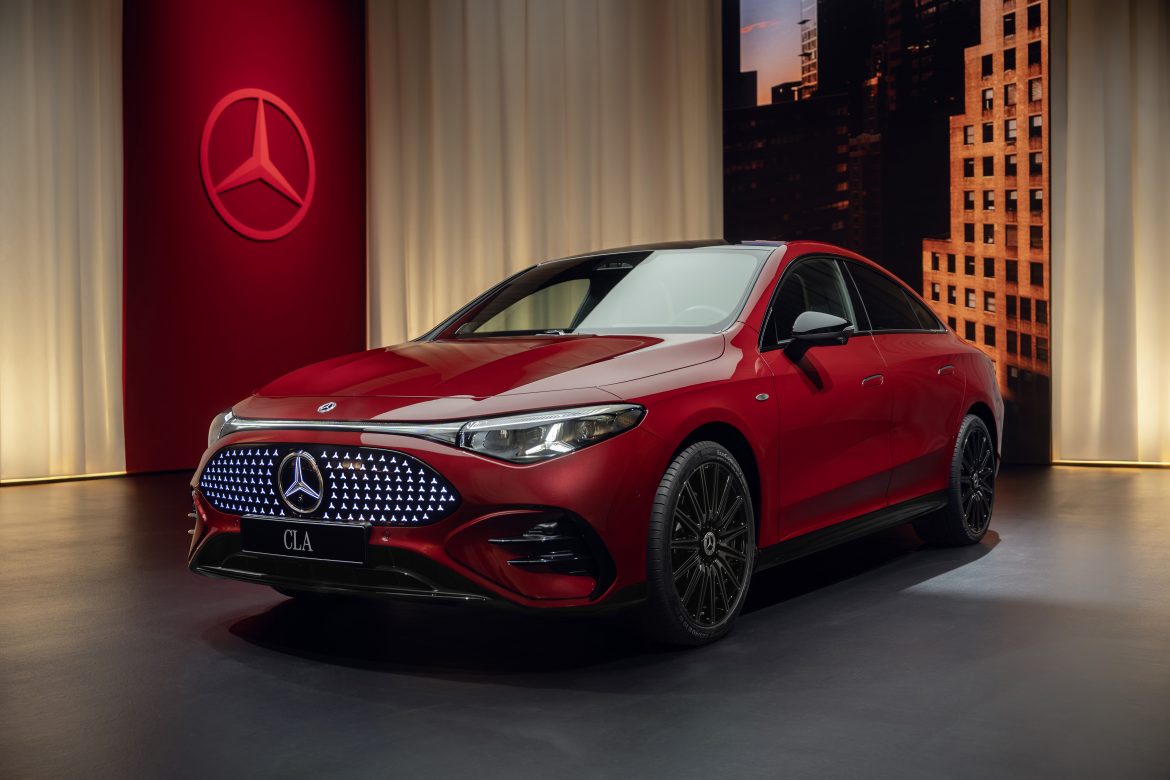 Mercedes-Benz CLA Mercedes-Benz CLA