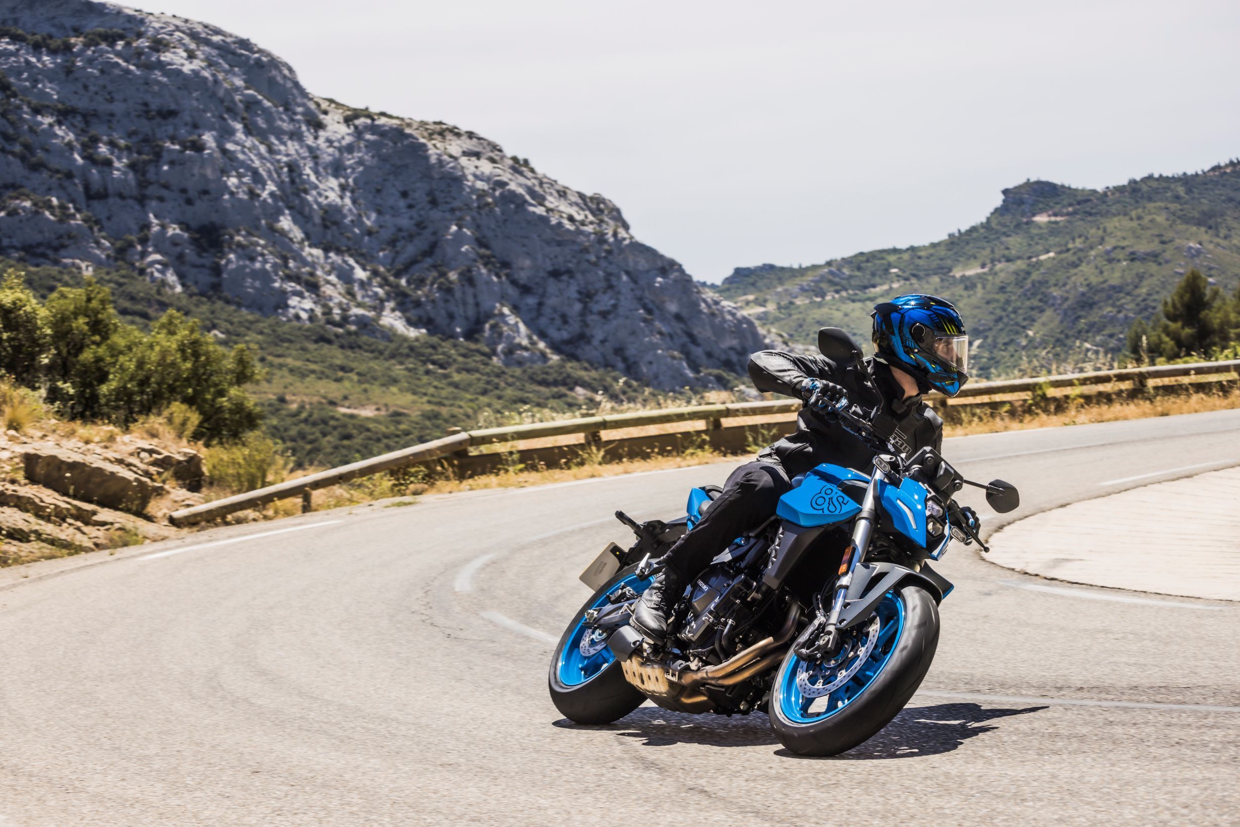Suzuki GSX-8S