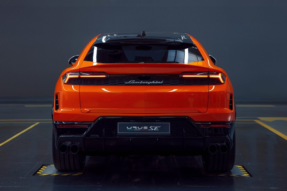 Lamborghini Urus SE Rutamotor 68