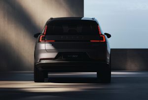 New Volvo XC70