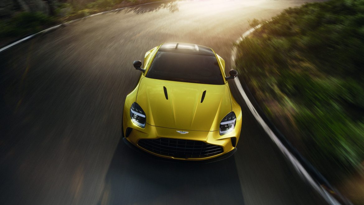 Aston Martin Vantage Aston Martin Vantage