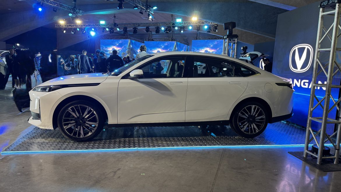 Changan Eado Plus IDD Changan Eado Plus IDD
