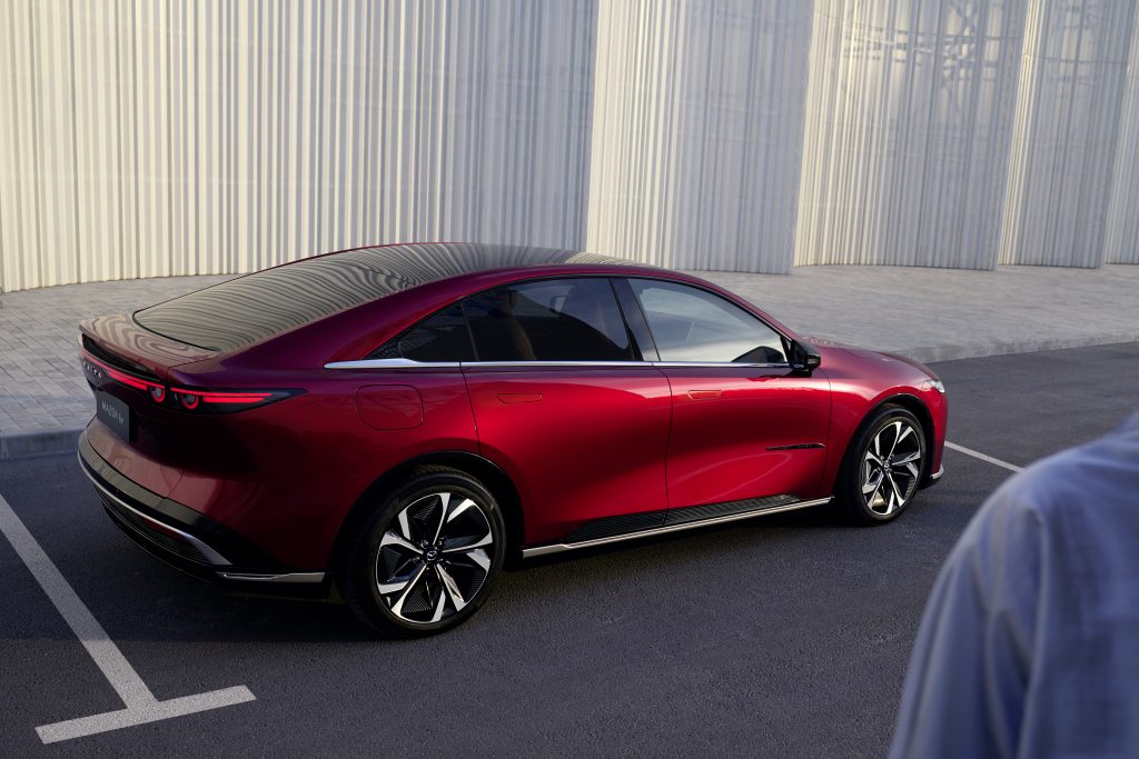 Mazda 6e