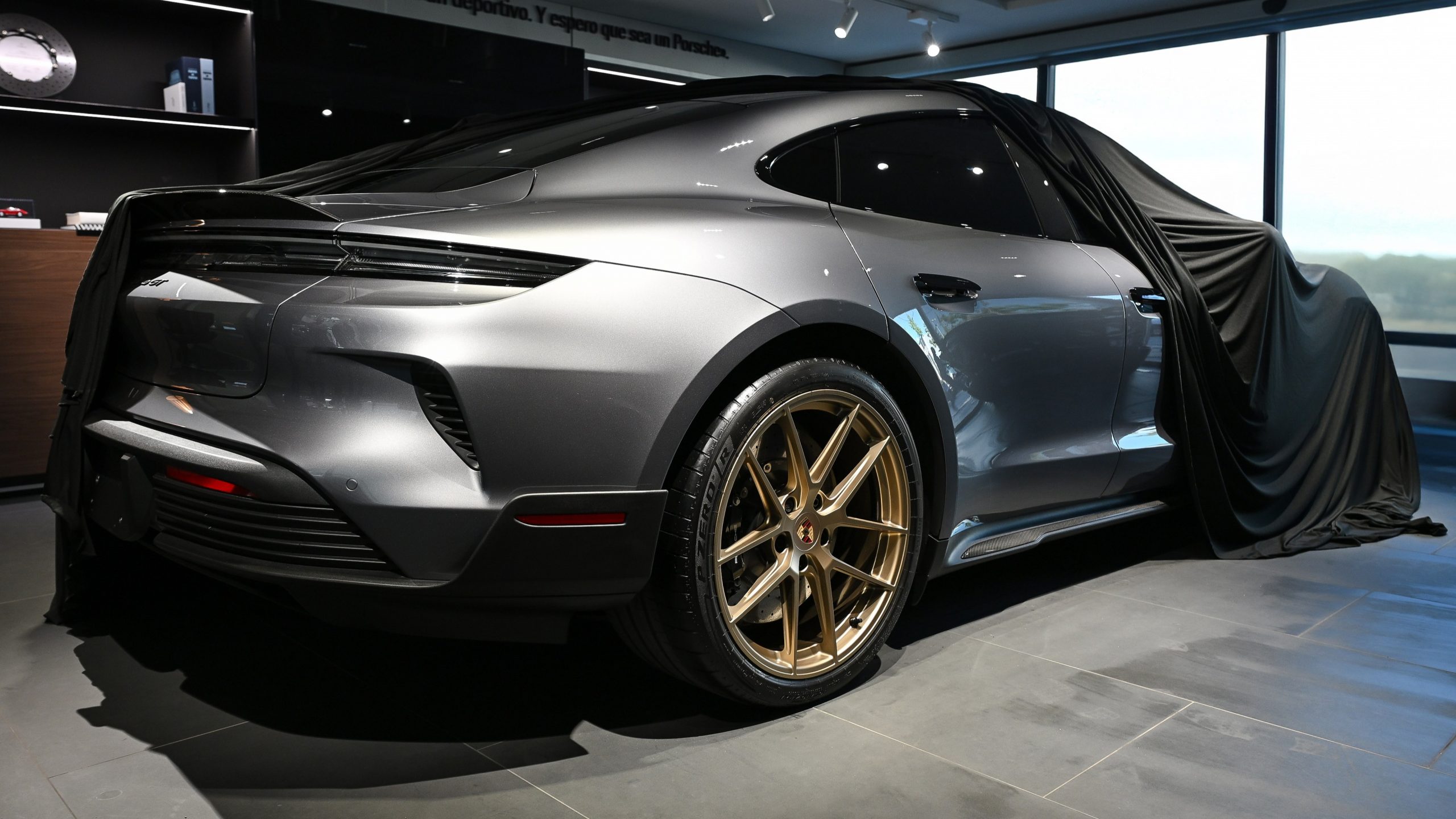 Porsche Taycan Turbo GT