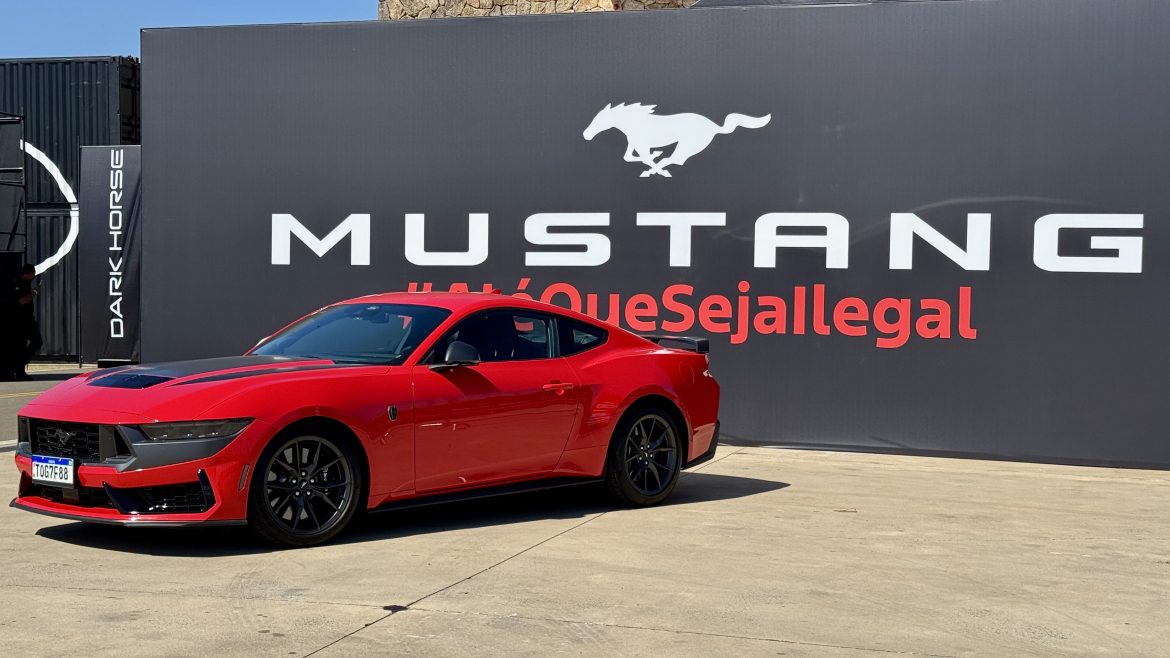 Ford Mustang Dark Horse Ford Mustang Dark Horse
