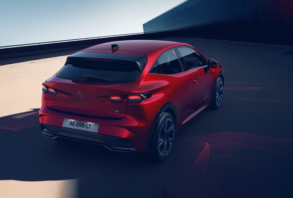 RENAULT CLIO
