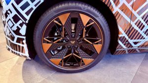 Cupra Raval