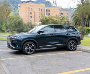 Dongfeng Huge
