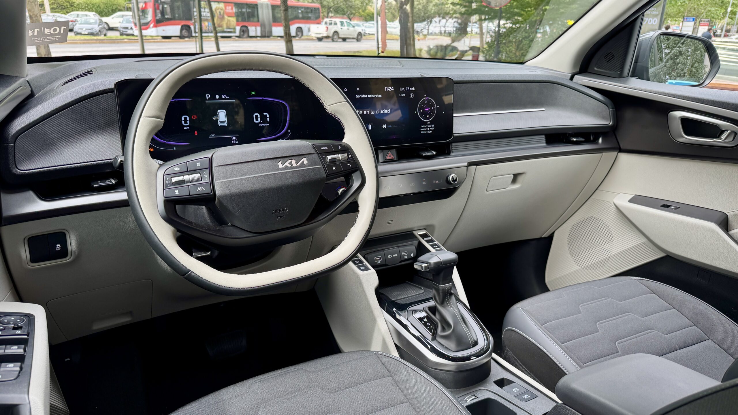 Kia Carens