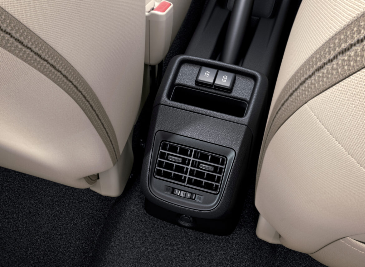 New Suzuki Dzire Hybrid – Foto Interior 04