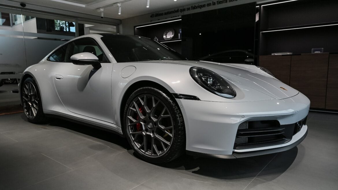 Porsche 911 Carrera S Porsche 911 Carrera S