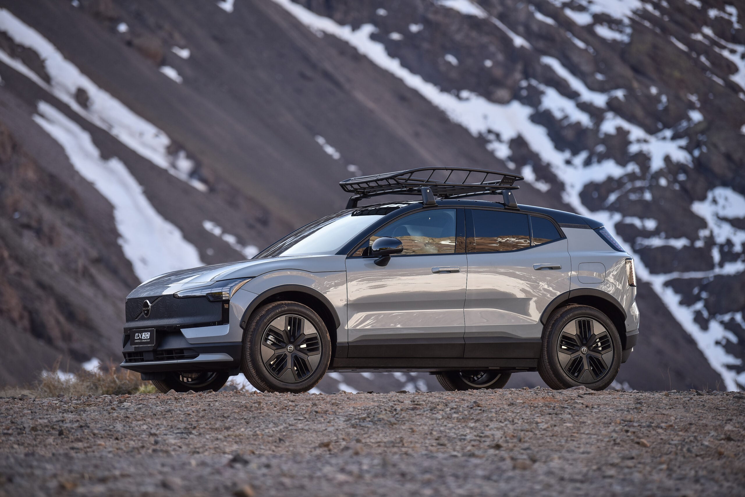 Volvo EX30 Cross Country
