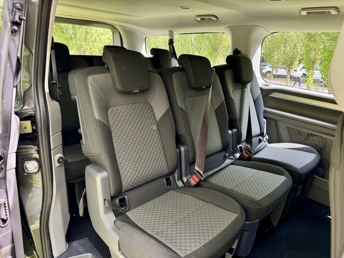 VW Transporter Caravelle Rutamotor 700