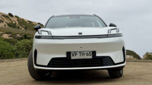 Lynk & Co 08