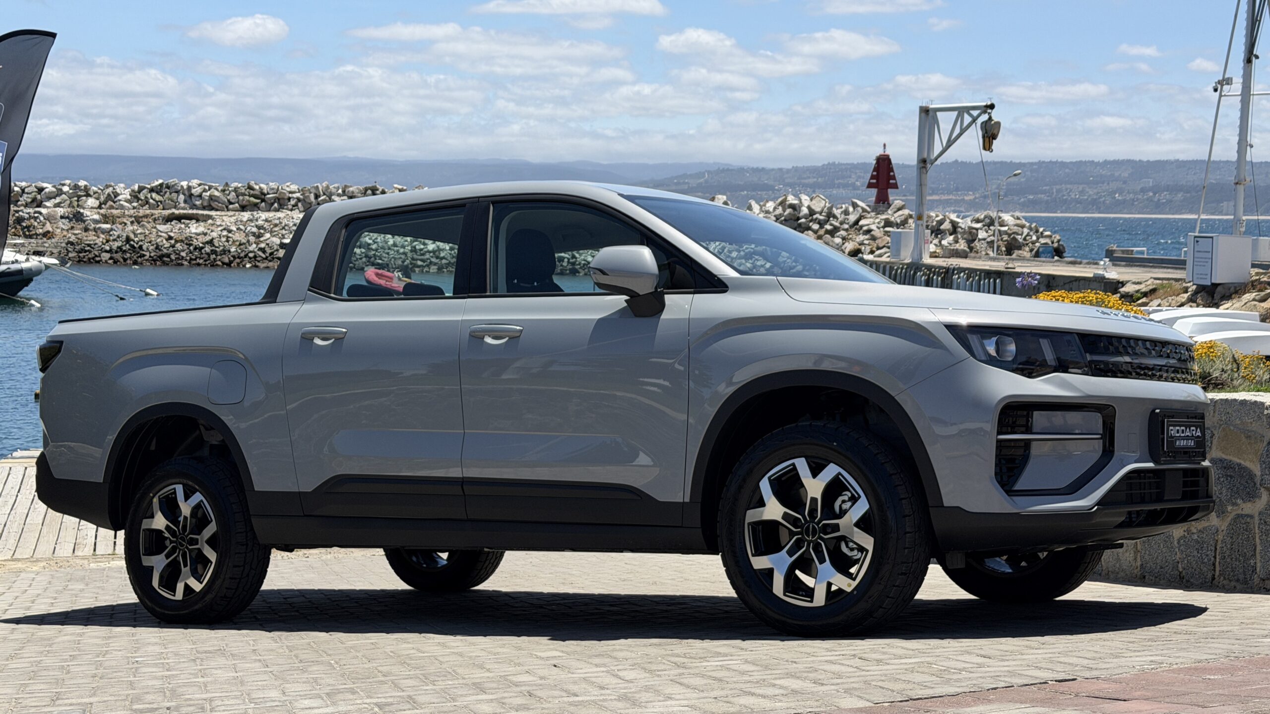 Riddara suma una versión PHEV a la RD6: desde $26.990.000