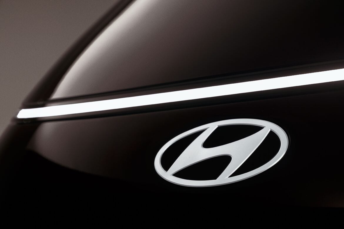 Hyundai Staria EV Rutamotor details-03_jpg_bfc_off
