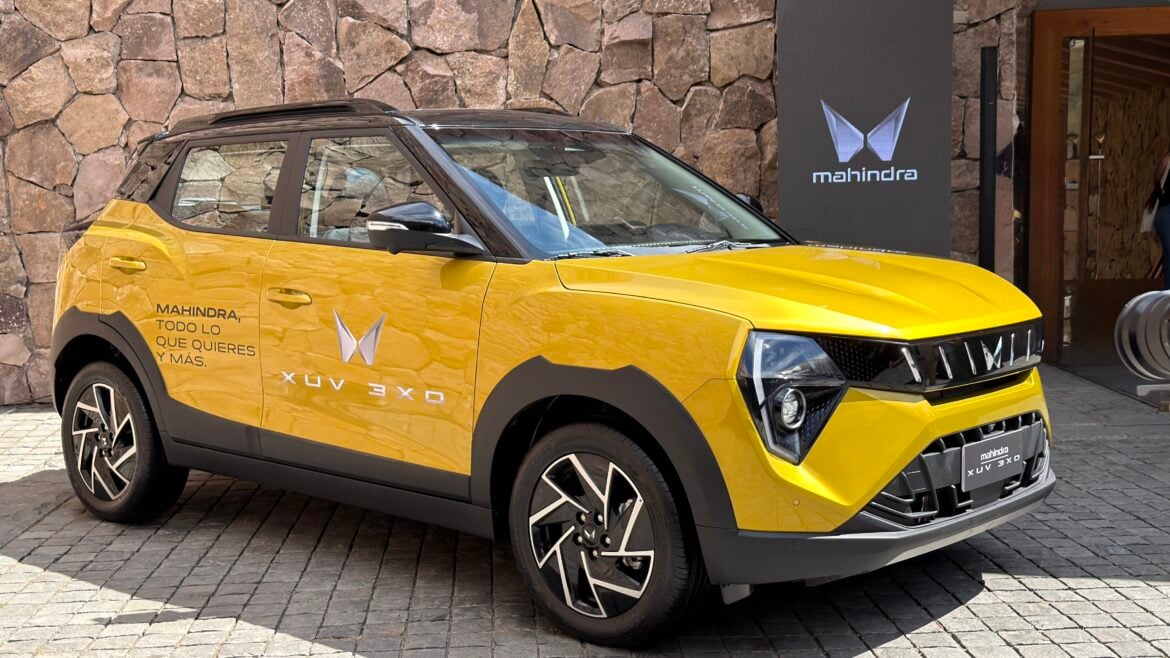 Mahindra XUV 3XO Mahindra XUV 3XO