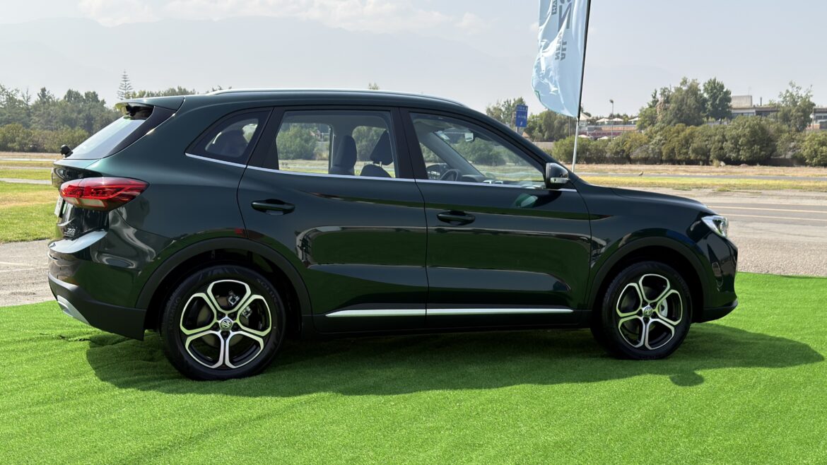 MG ZS Hybrid.4