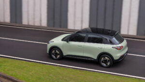 Geely EX2