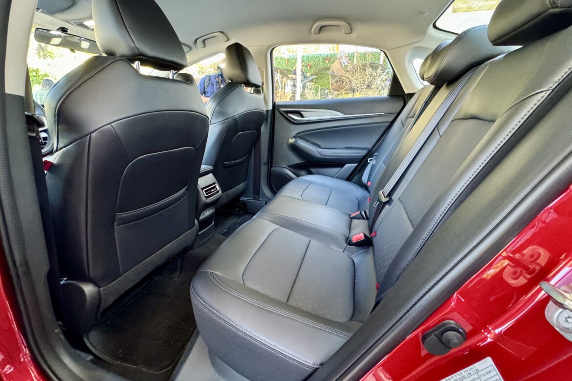 Changan Alsvin Plus Rutamotor 08