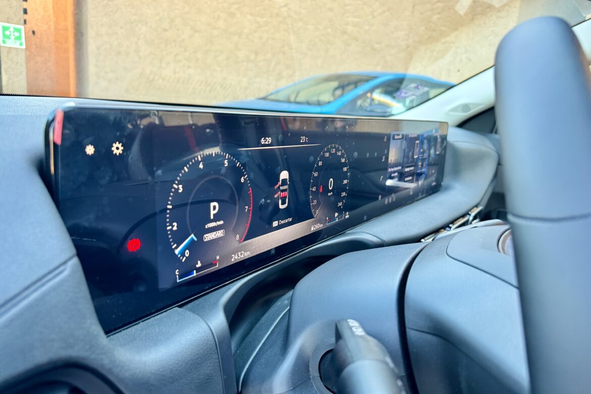 Versa y Sentra Rutamotor 4380