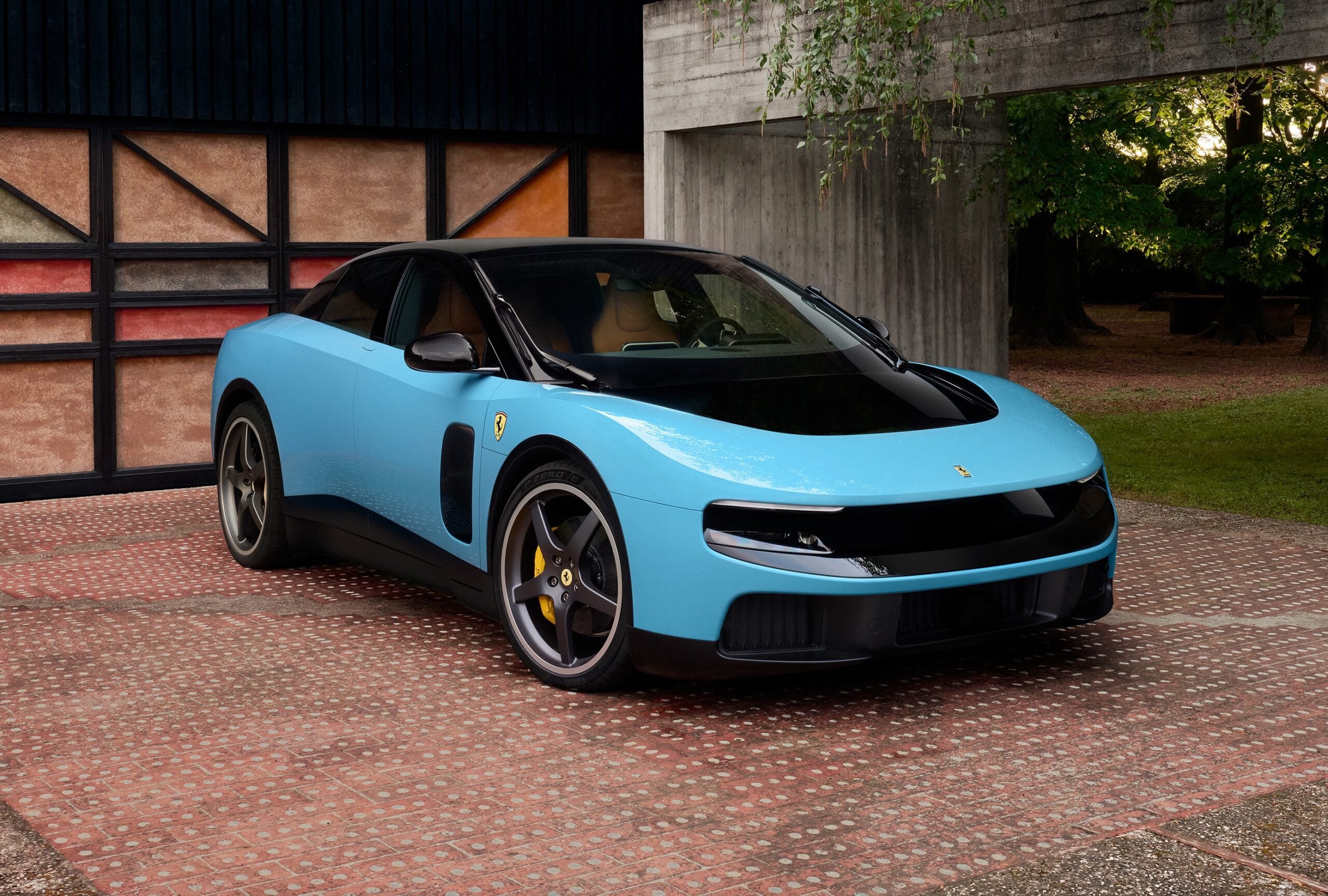 Ferrari Luce