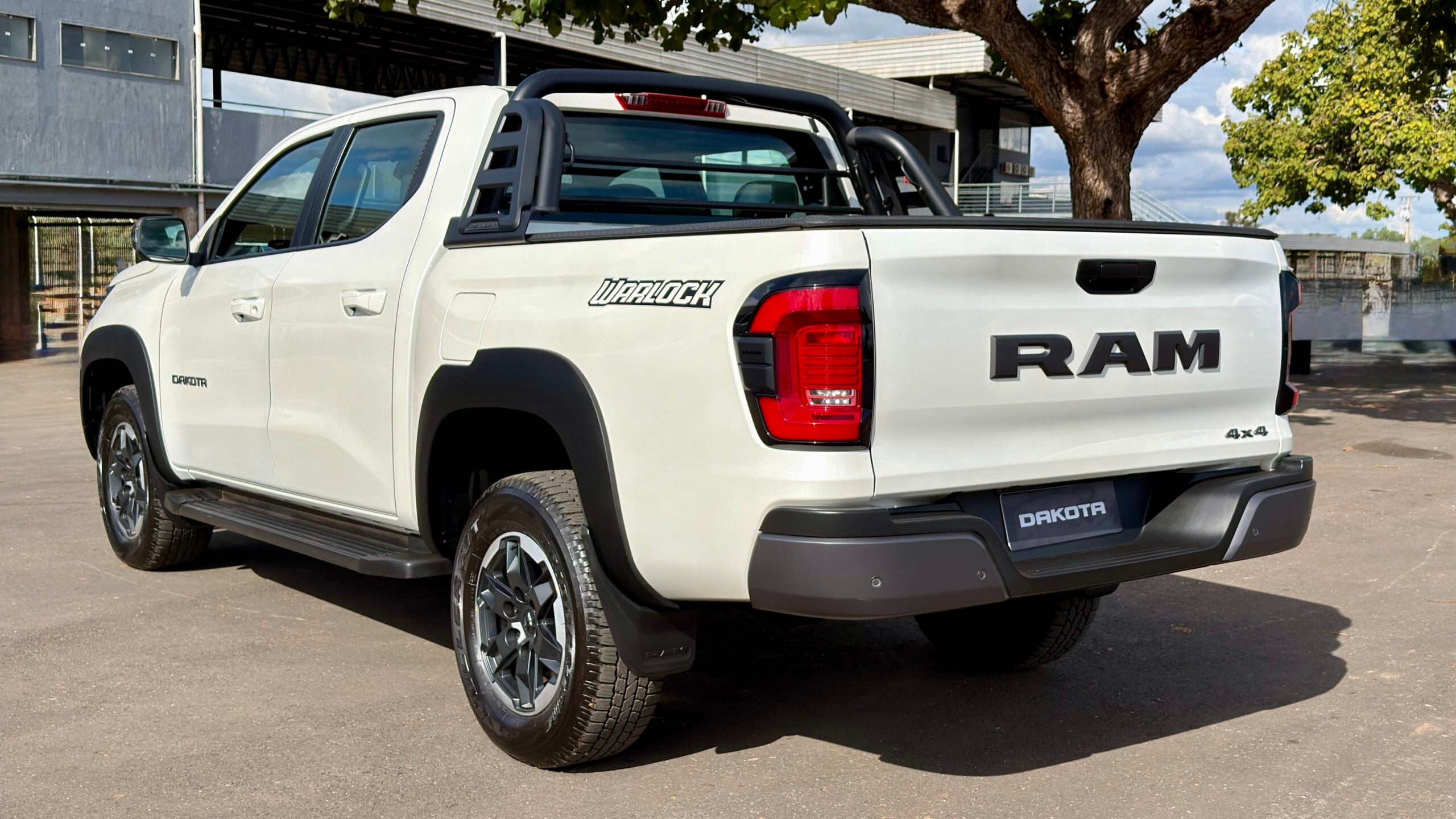 RAM Dakota RAM Dakota
