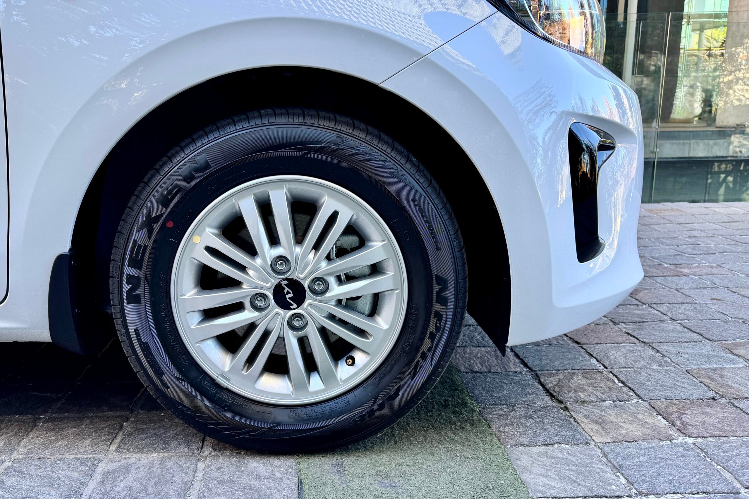 Kia Soluto Rutamotor 83