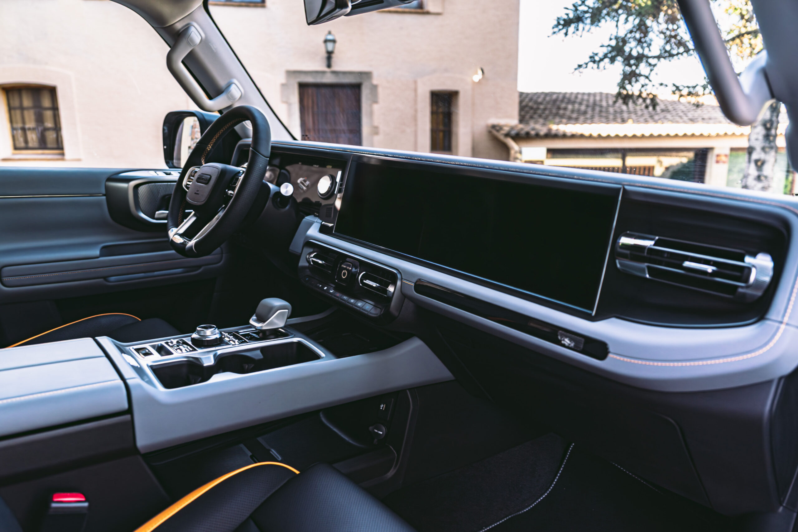 Santana Cajal Rutamotor -Front Interior and Dashboard