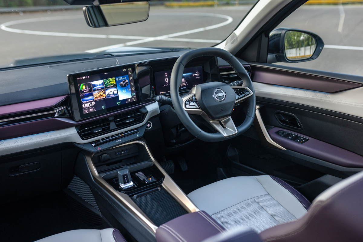 Nissan Tekton