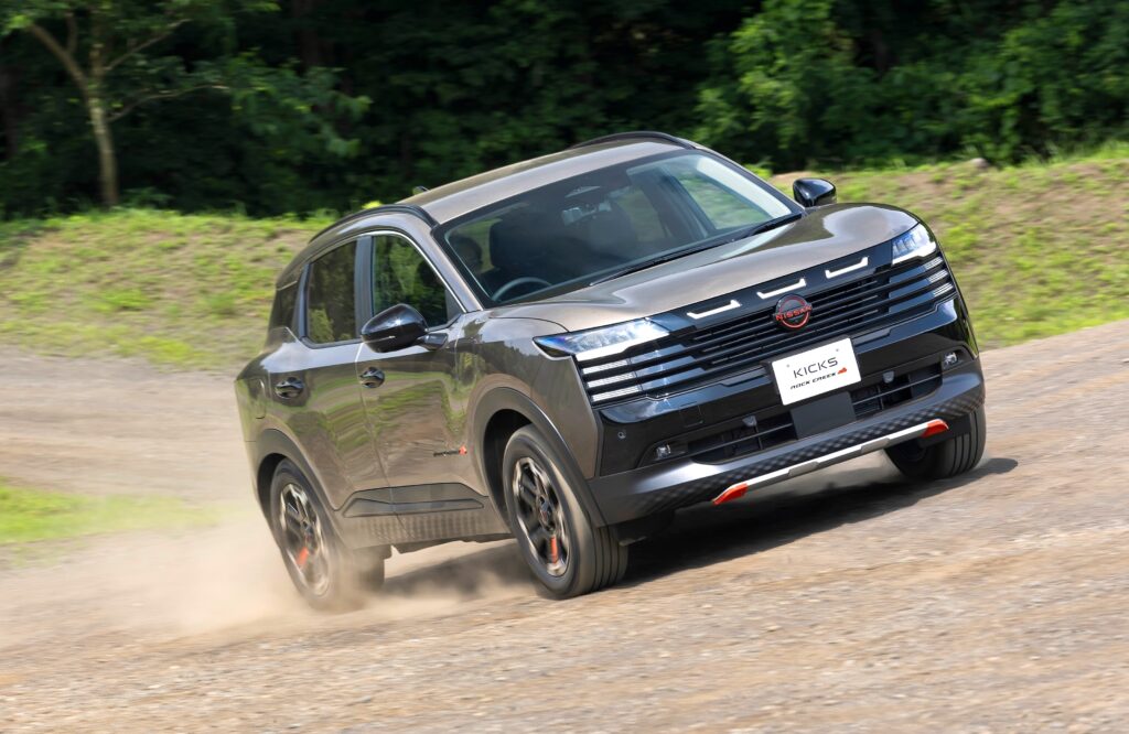 Nissan Kicks Rock Creek Rutamotor