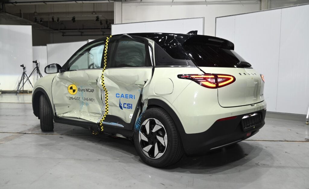 Geely EX2