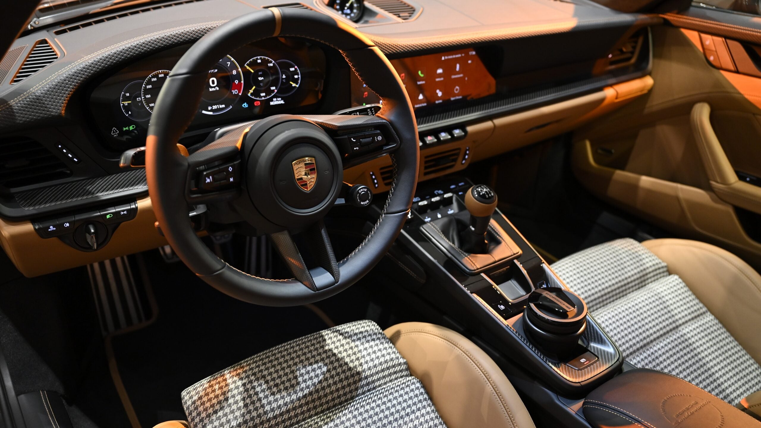 Porsche 911 GT3 Cóndor Rutamotor 82_fine