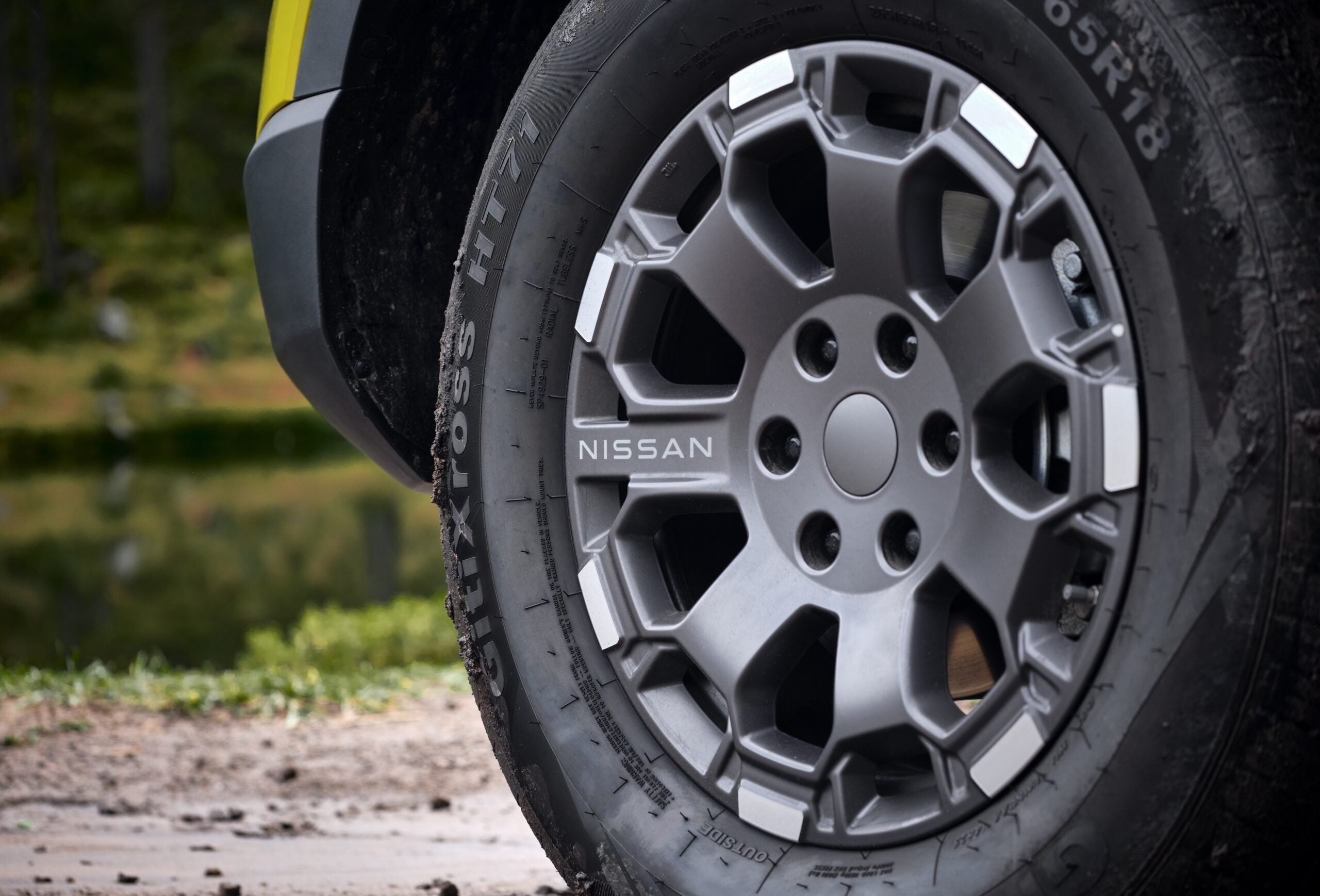 Navara Pro Rutamotor exterior_10 Nissan estrena mundialmente en México la Frontier Pro PHEV.