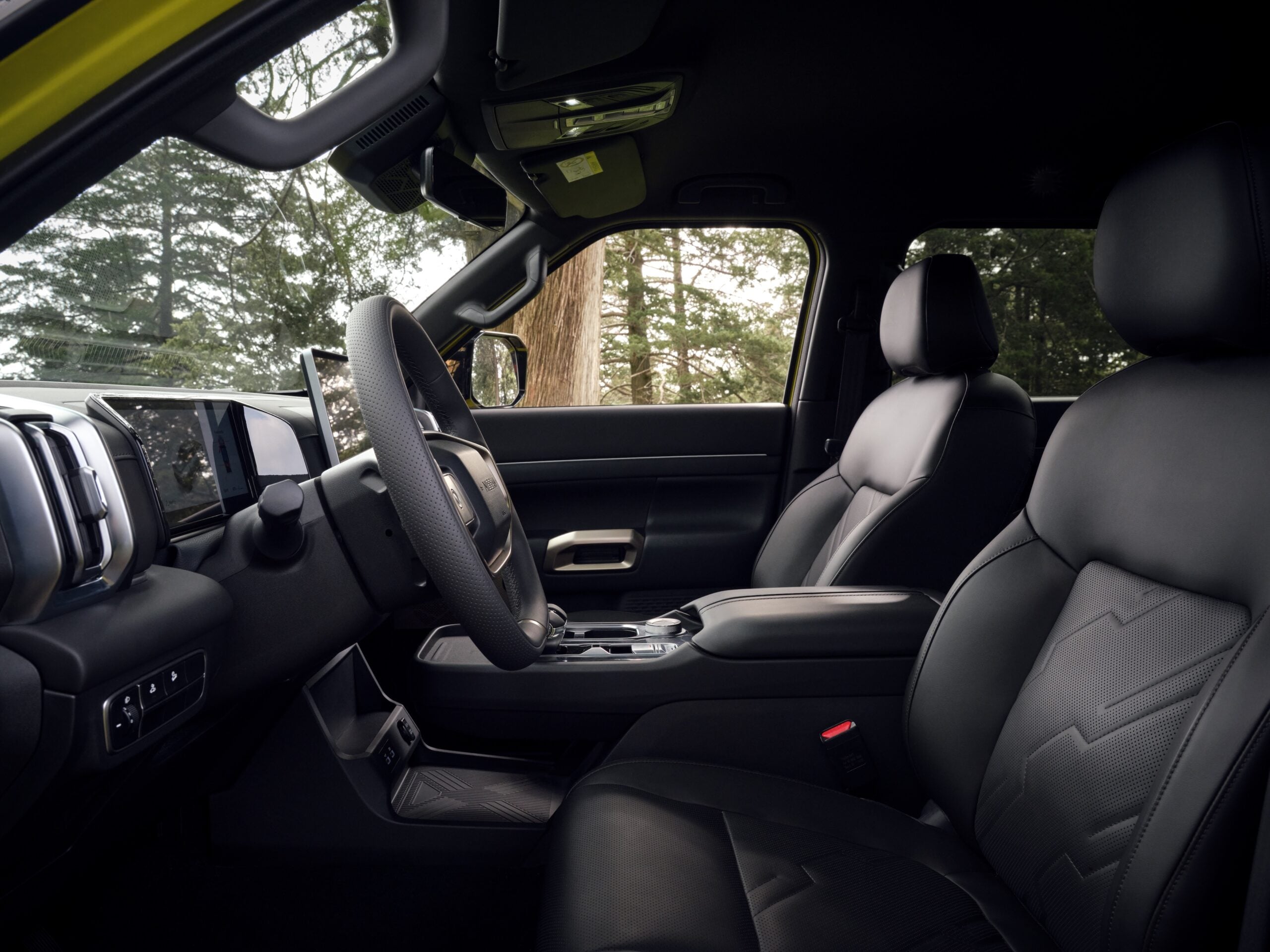 Navara Pro Rutamotor interior_9 Nissan estrena mundialmente en México la Frontier Pro PHEV.